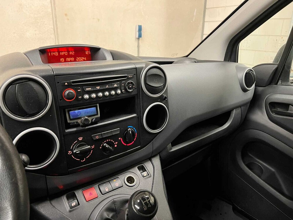 Peugeot Partner 122 1.6 HDI L1XT Profit + 90PS 2015 Nutzfahrzeug (Original-NL), VR-740-N