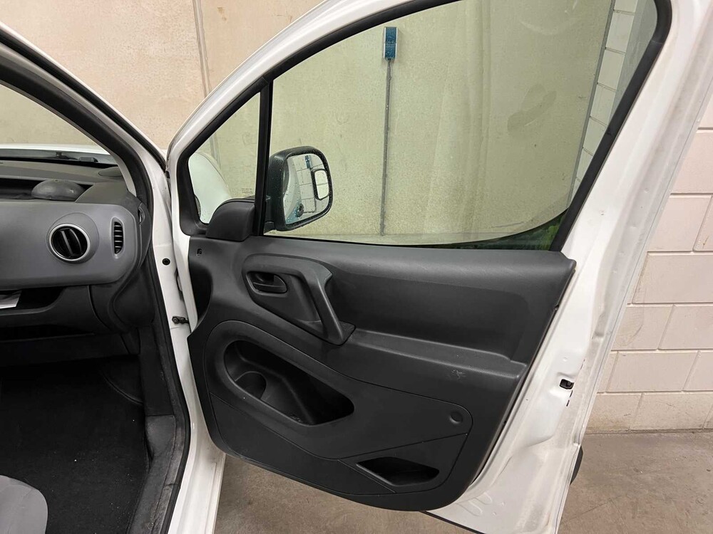 Peugeot Partner 122 1.6 HDI L1XT Profit + 90PS 2015 Nutzfahrzeug (Original-NL), VR-740-N