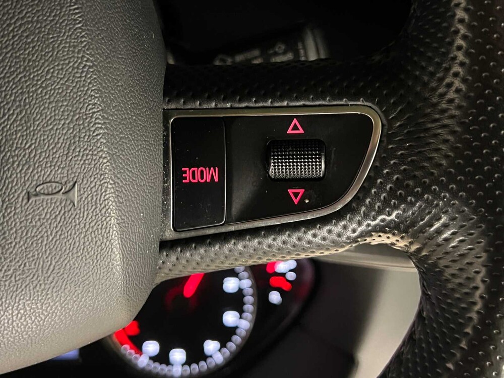 Audi Q5 2.0 TFSI Quattro Pro Line 211pk 2011 (ORIGINEEL-NL), 32-RPG-8