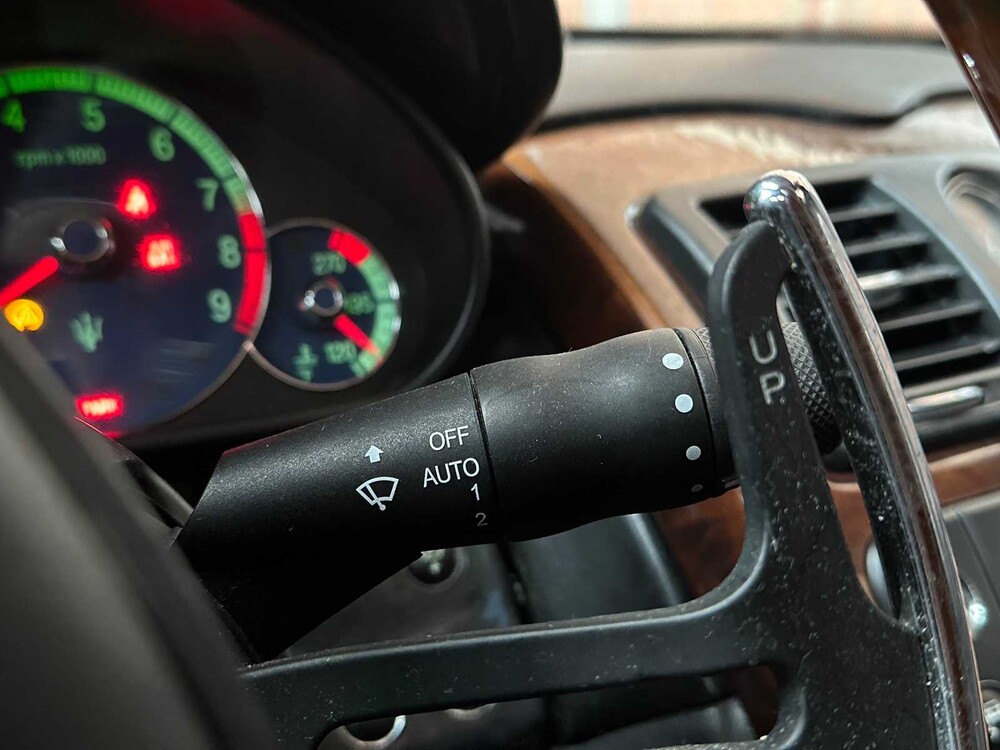 Maserati Quattroporte 4.2 V8 400Ppk ZF 2007 Youngtimer