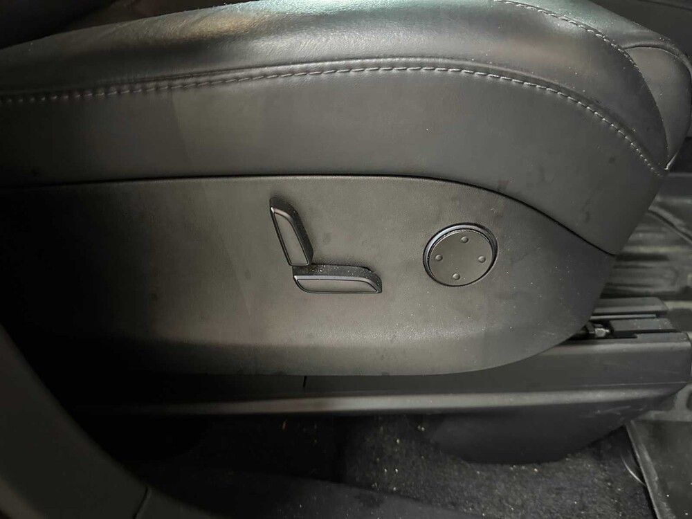 Tesla Model X 75D Base 333pk 2018 (Origineel-NL), TZ-776-T