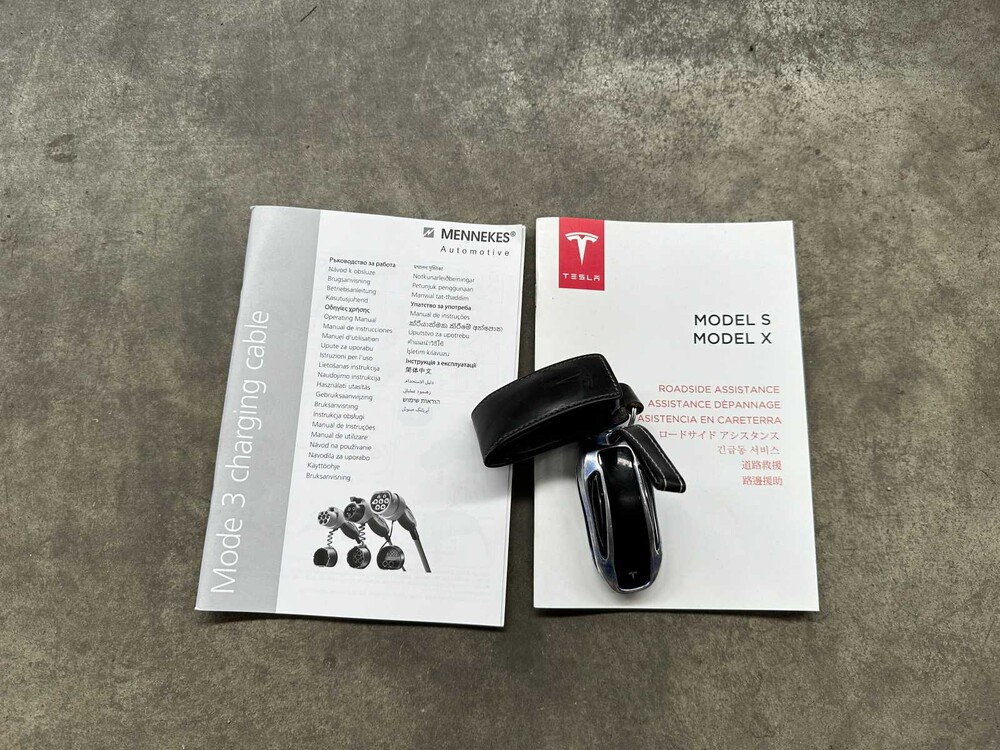 Tesla Model X 75D Base 333pk 2018 (Origineel-NL), TZ-776-T