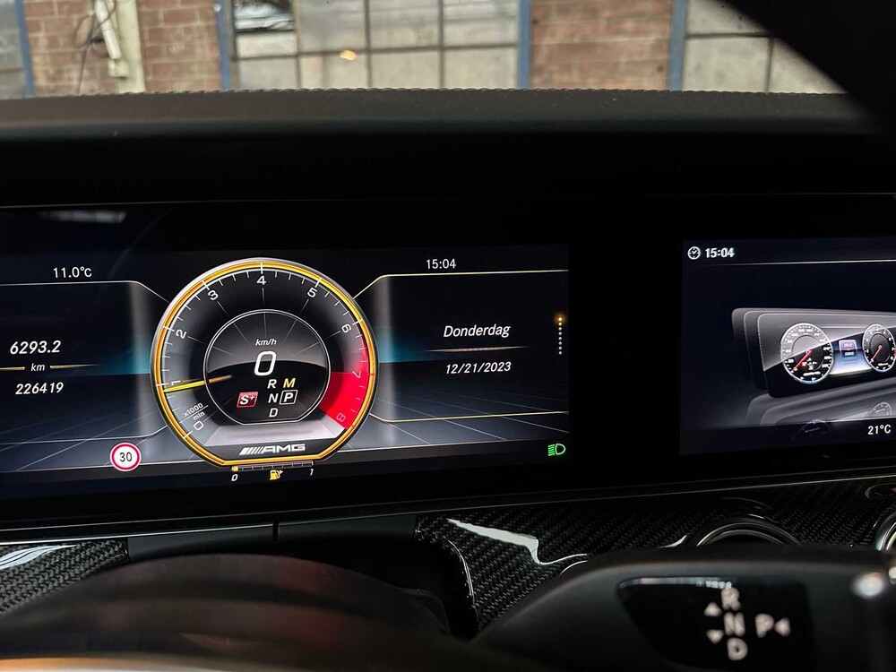 Mercedes-Benz E63s AMG Kombi 4.0 V8 4Matic Premium Plus 612PS 2017 E-Klasse, XB-938-P