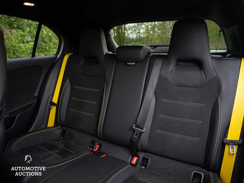 Mercedes-Benz A45s AMG 4Matic+ Premium Plus 421PS 2020 A-Klasse, P-920-FP