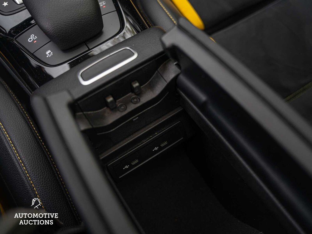 Mercedes-Benz A45s AMG 4Matic+ Premium Plus 421PS 2020 A-Klasse, P-920-FP