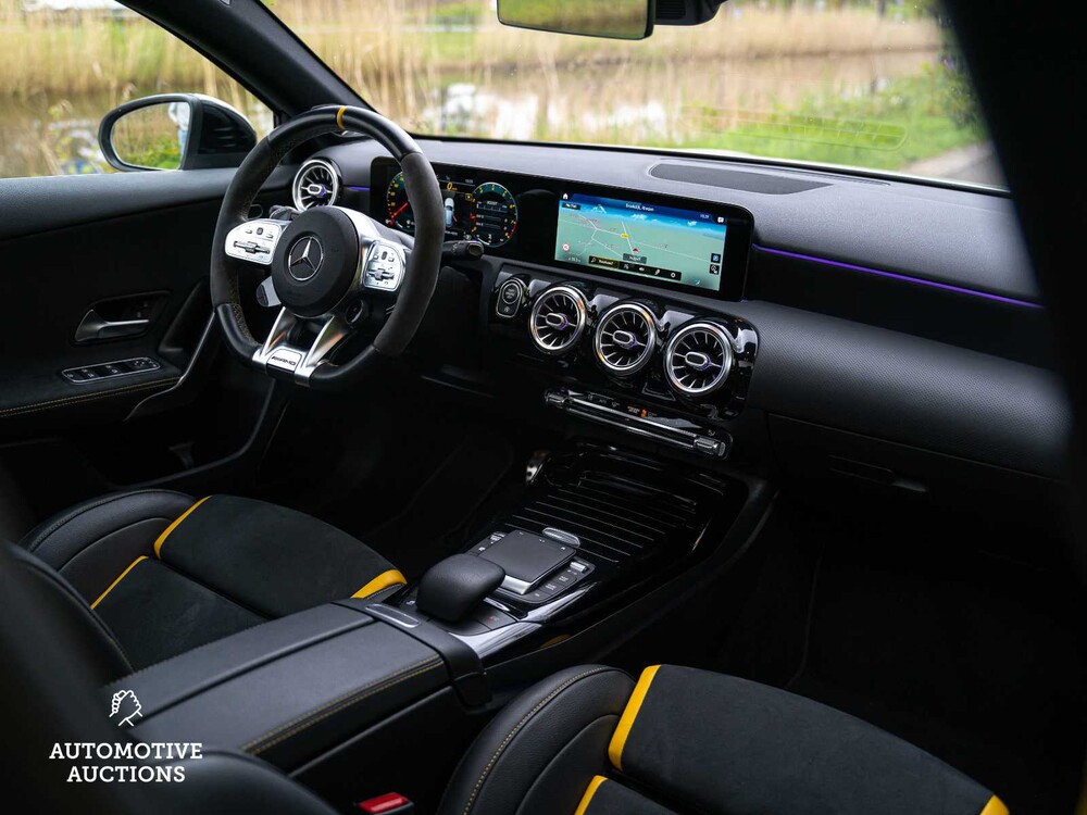 Mercedes-Benz A45s AMG 4Matic+ Premium Plus 421PS 2020 A-Klasse, P-920-FP
