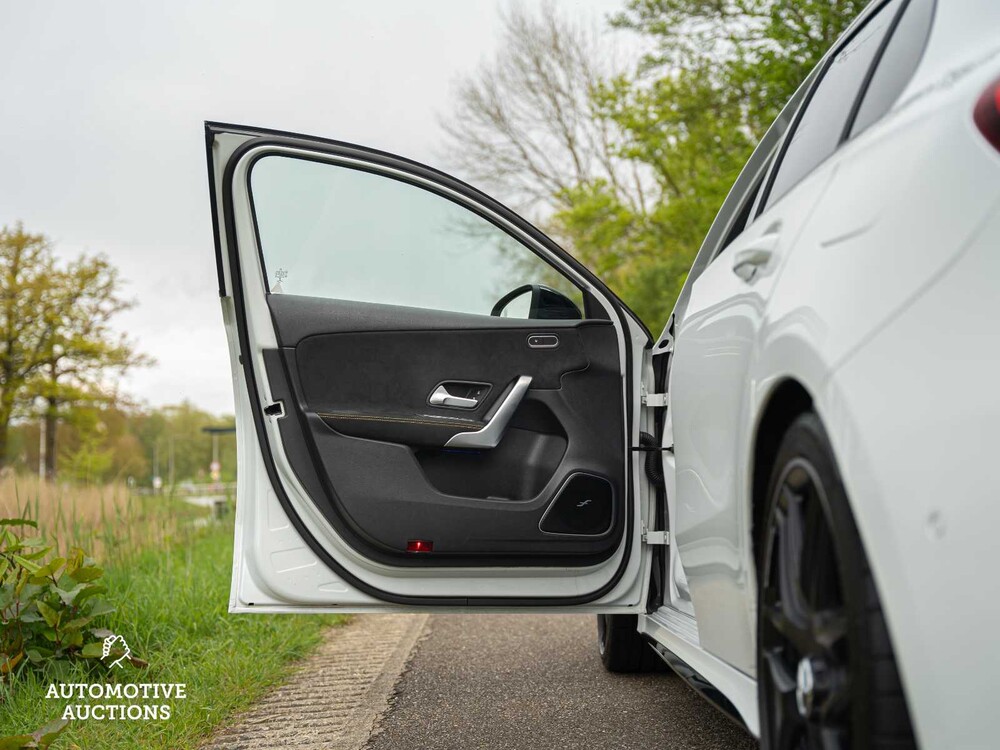 Mercedes-Benz A45s AMG 4Matic+ Premium Plus 421PS 2020 A-Klasse, P-920-FP