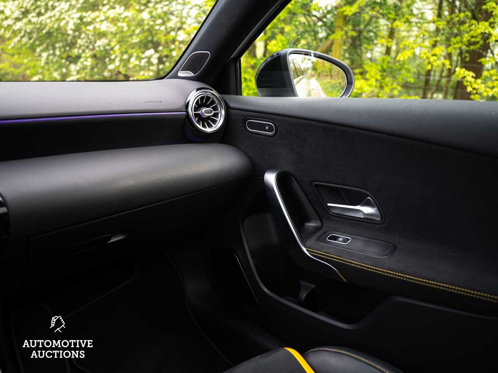 Mercedes-Benz A45s AMG 4Matic+ Premium Plus 421PS 2020 A-Klasse, P-920-FP