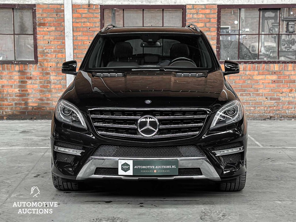 Mercedes-Benz ML350 AMG Edition 1 3.5 V6 306PS 2012 M-Klasse, 31-ZHN-7