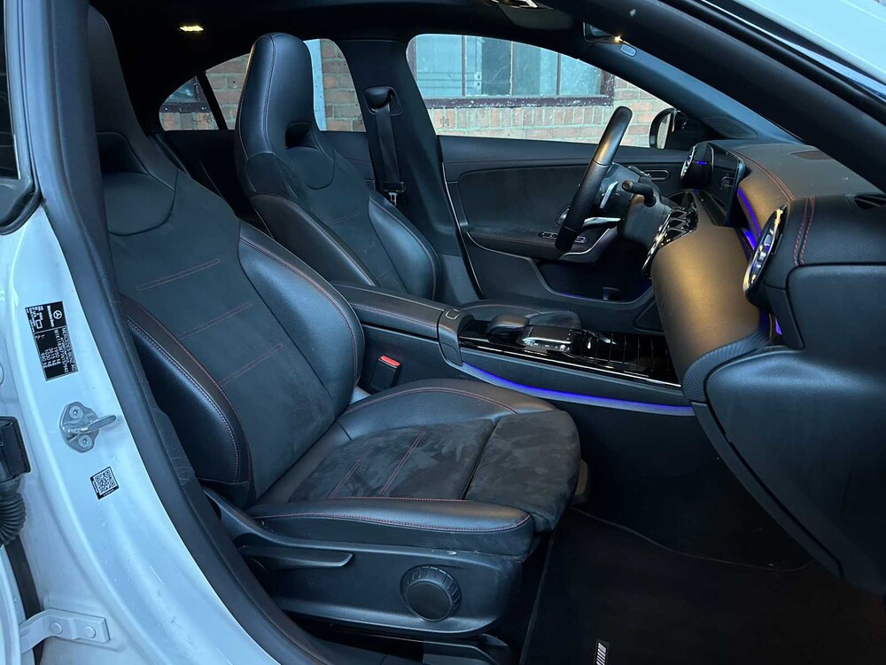 Mercedes-Benz CLA200 AMG Premium Plus 163PS 2020 CLA Klasse, P-053-JS