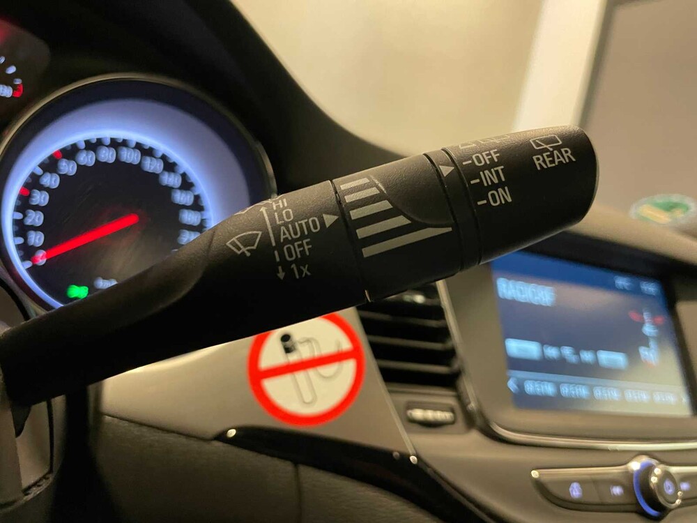 Opel Astra Sports Tourer 1.2 Edition 2020 110PS 2021 (Original-NL), L-645-XT