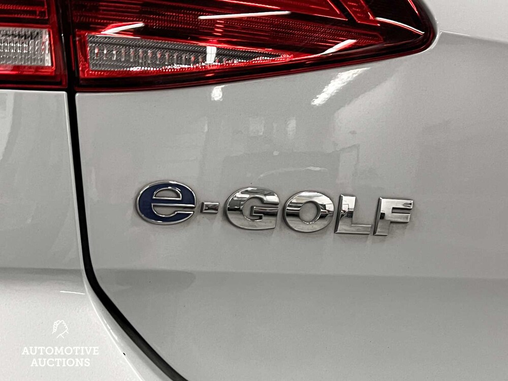 Volkswagen e-Golf 136PS 2019 (Original-NL + 1. Besitzer), XF-656-H