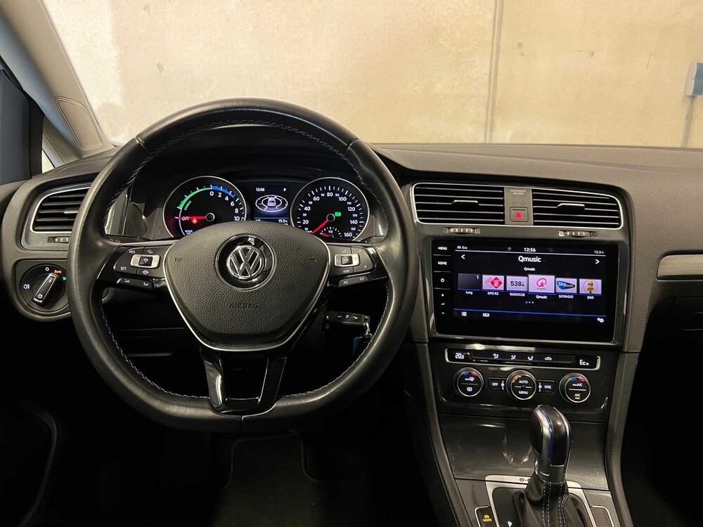 Volkswagen e-Golf 136PS 2019 (Original-NL + 1. Besitzer), XF-656-H
