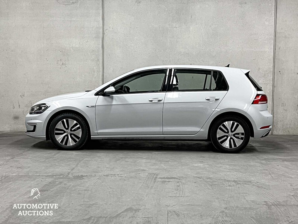 Volkswagen e-Golf 136PS 2019 (Original-NL + 1. Besitzer), XF-656-H