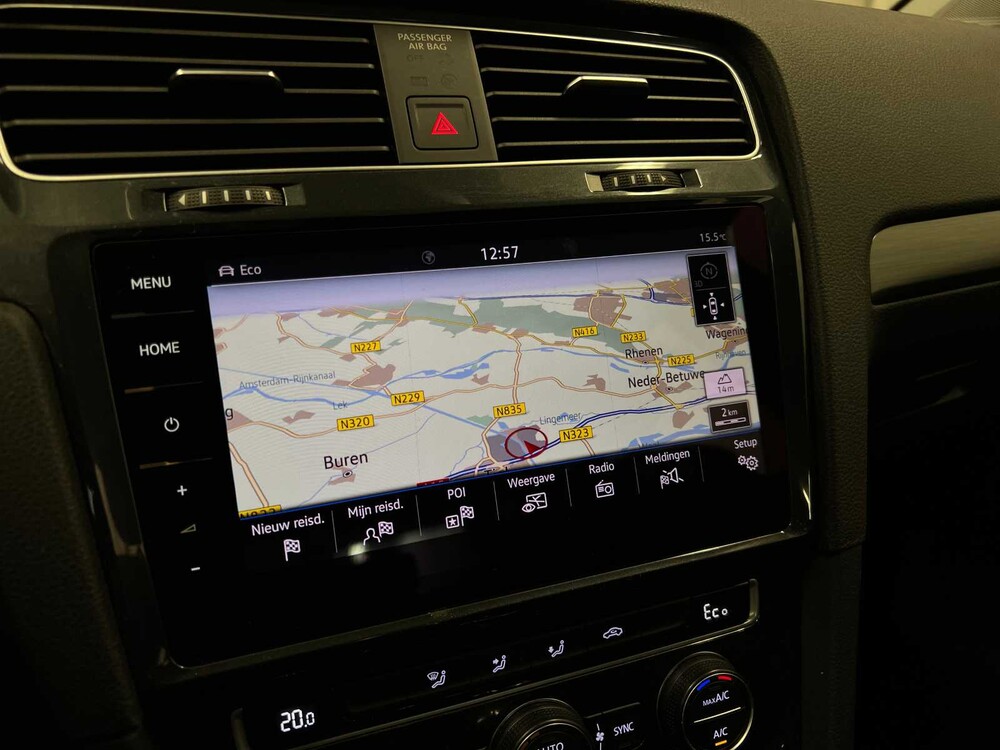 Volkswagen e-Golf 136PS 2019 (Original-NL + 1. Besitzer), XF-656-H