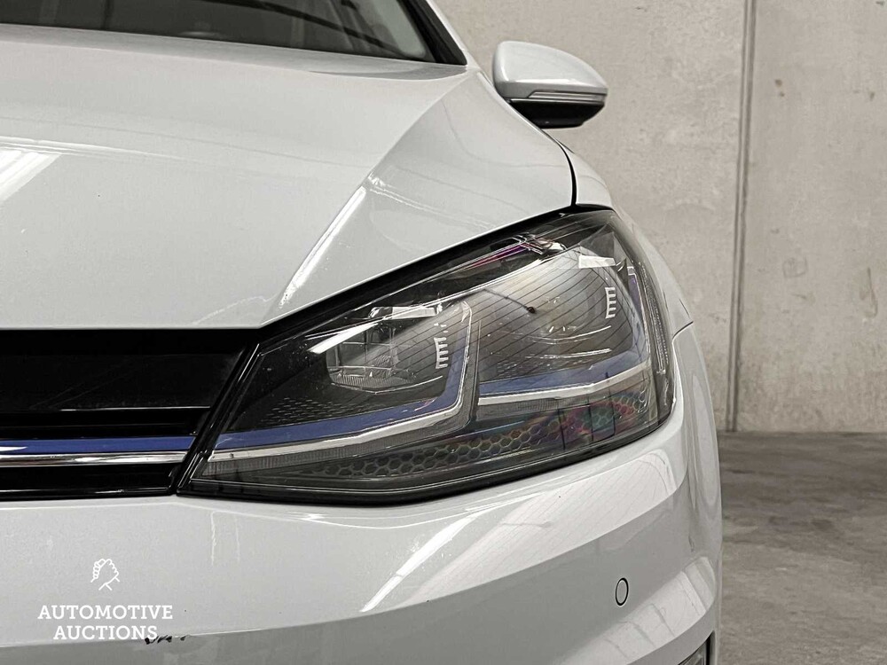 Volkswagen e-Golf 136PS 2019 (Original-NL + 1. Besitzer), XF-656-H