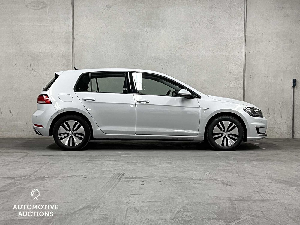 Volkswagen e-Golf 136PS 2019 (Original-NL + 1. Besitzer), XF-656-H