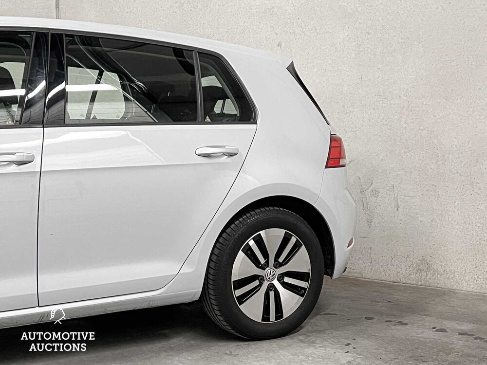 Volkswagen e-Golf 136PS 2019 (Original-NL + 1. Besitzer), XF-656-H