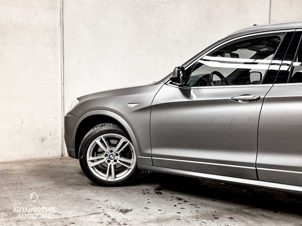 BMW X3 xDrive28i High Executive M-Sport 245PS 2014 (ORIGINAL-GB), 3-TKL-82