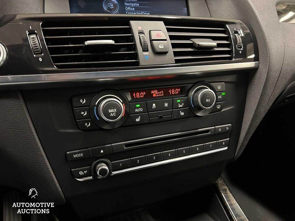 BMW X3 xDrive28i High Executive M-Sport 245PS 2014 (ORIGINAL-GB), 3-TKL-82