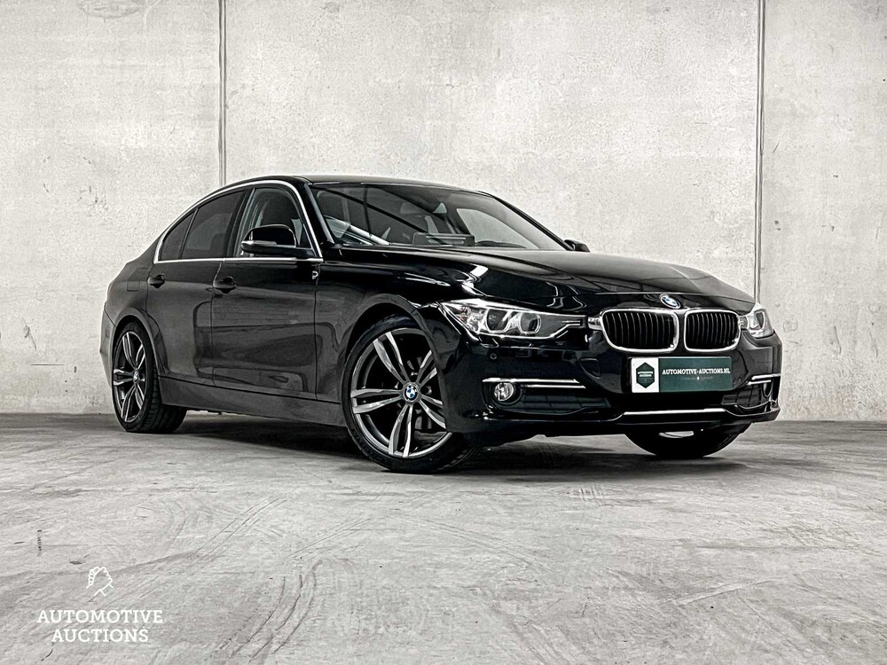 BMW 320i EfficientDynamics Edition Executive 170PS 2013 3er (Original-NL), 1-SKL-22