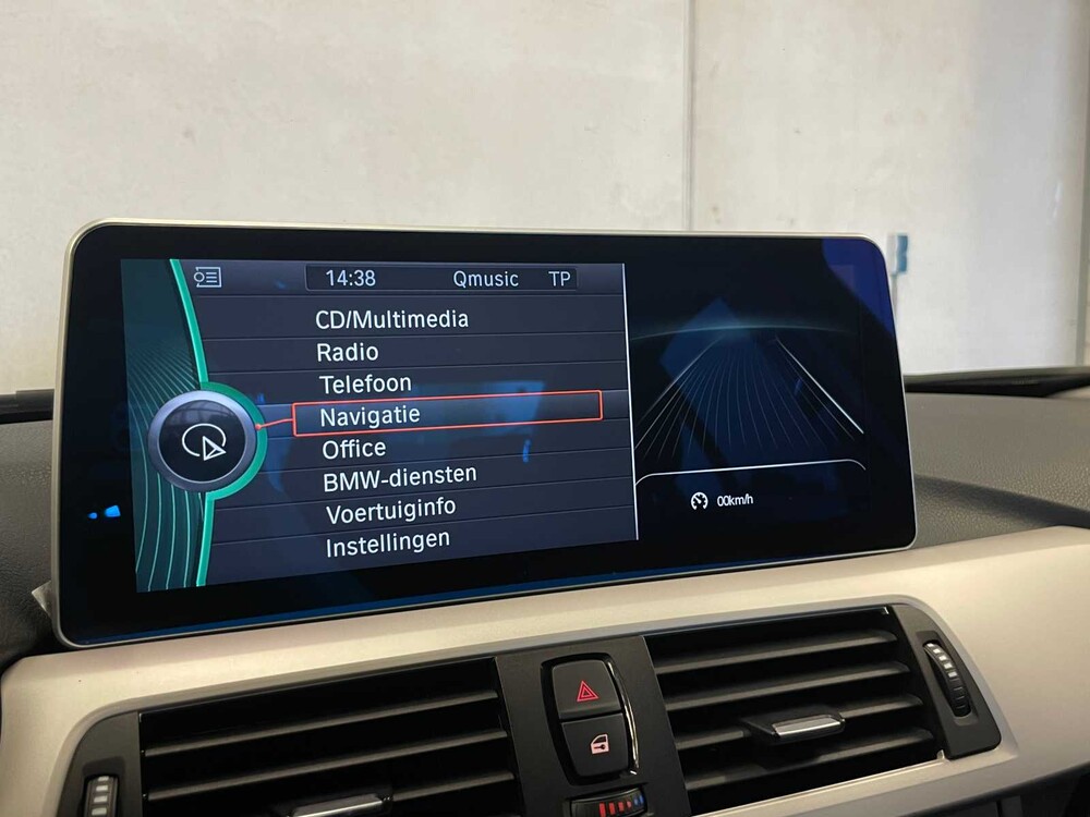 BMW 320i EfficientDynamics Edition Executive 170PS 2013 3er (Original-NL), 1-SKL-22