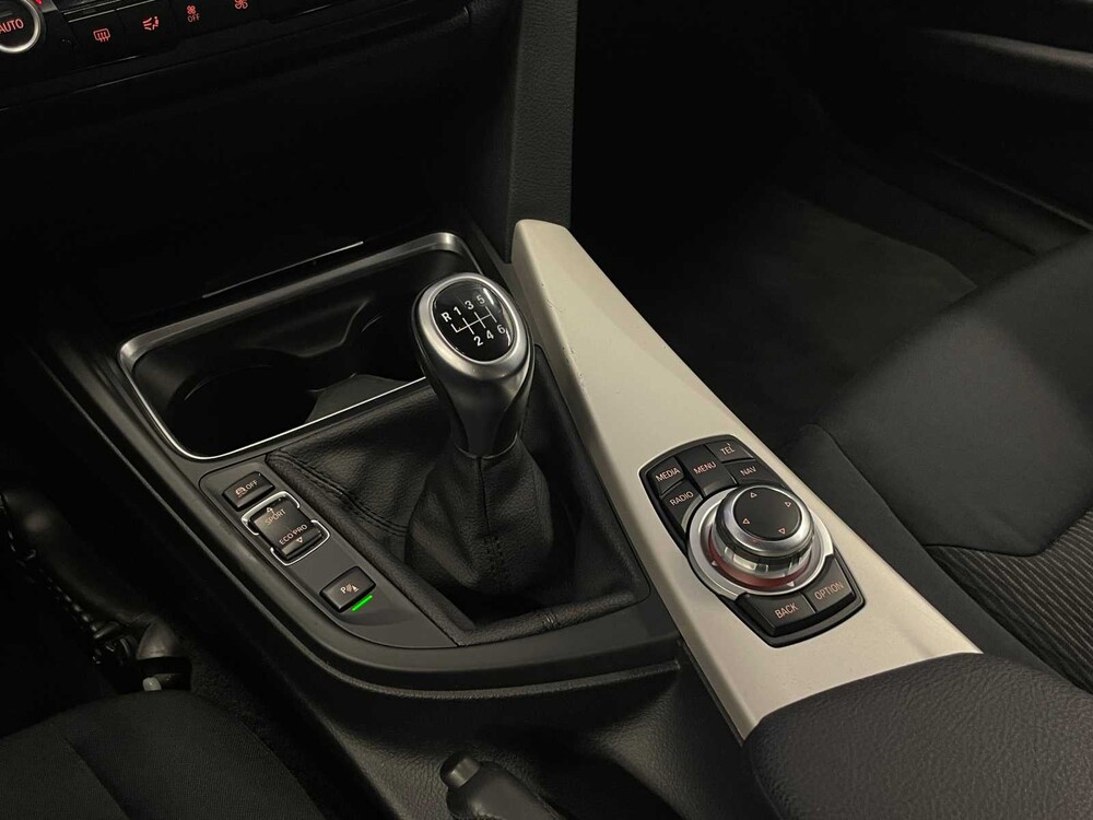 BMW 320i EfficientDynamics Edition Executive 170PS 2013 3er (Original-NL), 1-SKL-22