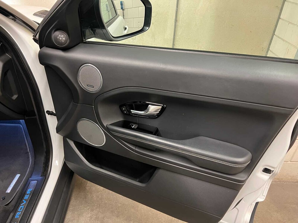 Land Rover Range Rover Evoque 2.0 Si 4WD Prestige 241hp 2012 (ORIGINAL-UK), 97-XFT-1