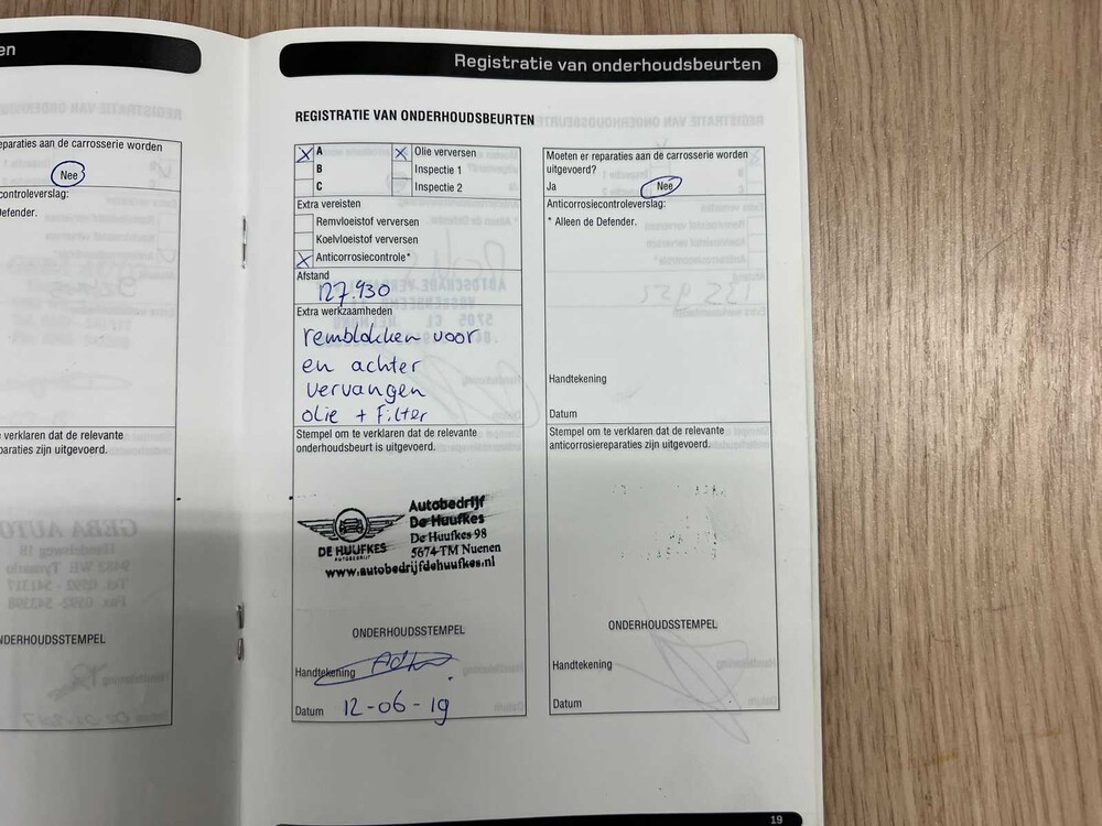 Land Rover Range Rover Evoque 2.0 Si 4WD Prestige 241hp 2012 (ORIGINAL-UK), 97-XFT-1