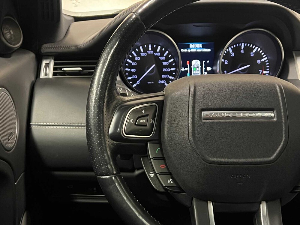 Land Rover Range Rover Evoque 2.0 Si 4WD Prestige 241hp 2012 (ORIGINAL-UK), 97-XFT-1