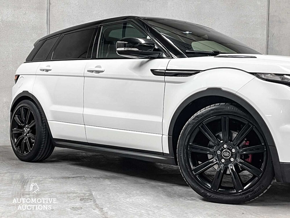 Land Rover Range Rover Evoque 2.0 Si 4WD Prestige 241hp 2012 (ORIGINAL-UK), 97-XFT-1