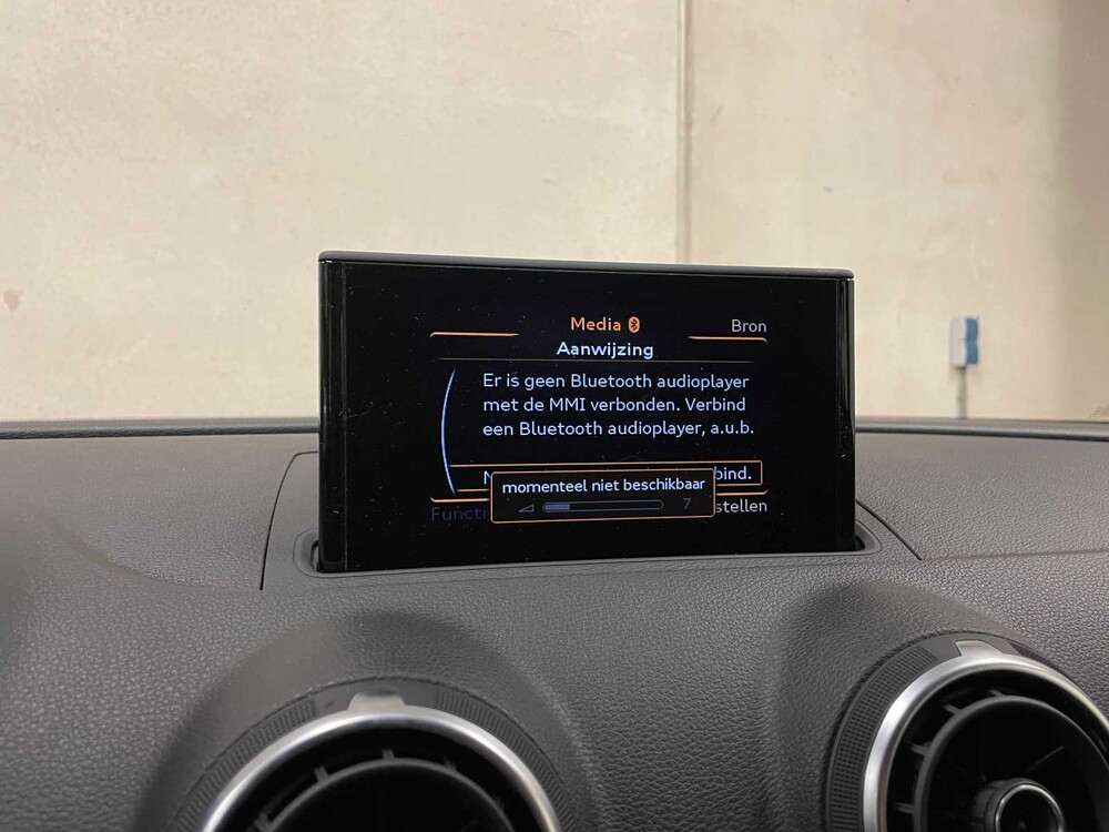 Audi A3 Sportback 1.4 TFSI S-Tronic CoD Attraction Pro Line 150PS 2015 ORIG-GB, 2-ZRG-24