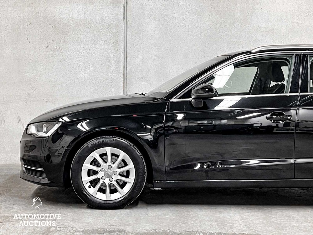 Audi A3 Sportback 1.4 TFSI S-Tronic CoD Attraction Pro Line 150PS 2015 ORIG-GB, 2-ZRG-24