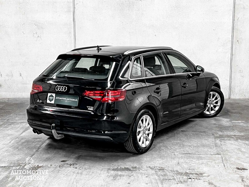 Audi A3 Sportback 1.4 TFSI S-Tronic CoD Attraction Pro Line 150PS 2015 ORIG-GB, 2-ZRG-24
