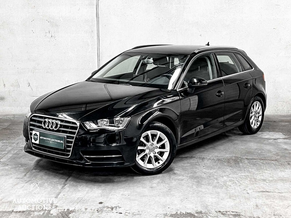 Audi A3 Sportback 1.4 TFSI S-Tronic CoD Attraction Pro Line 150PS 2015 ORIG-GB, 2-ZRG-24