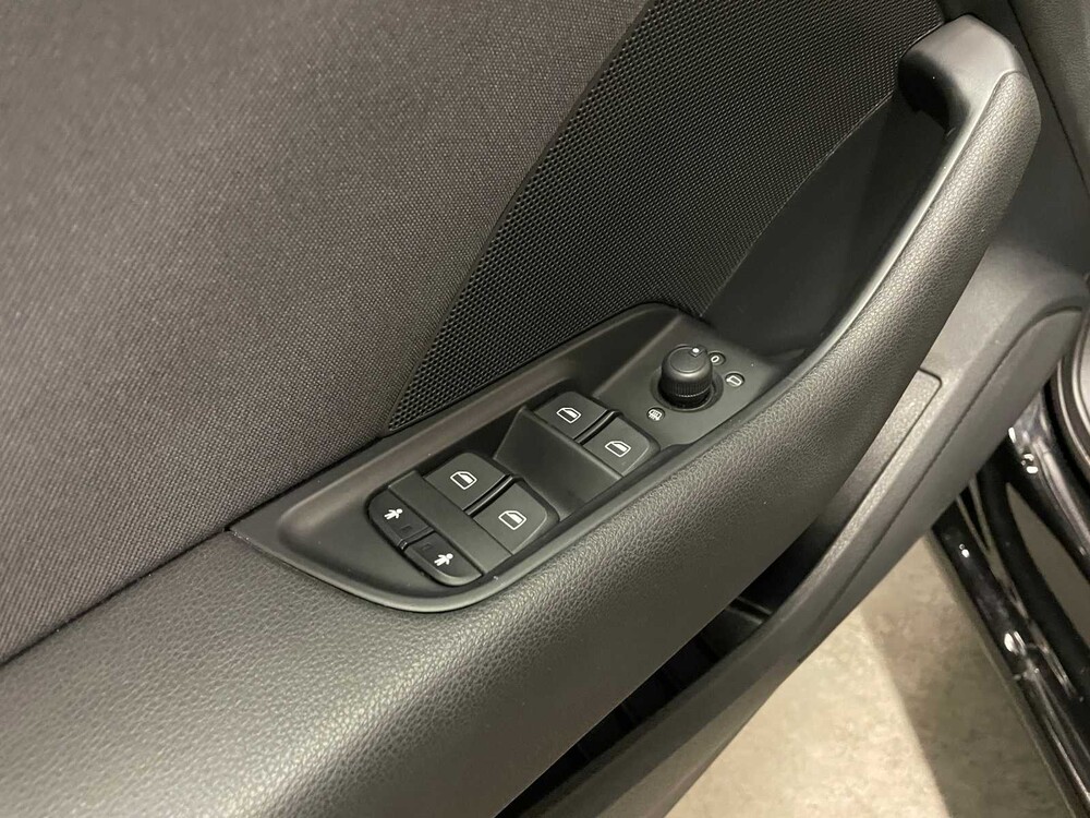 Audi A3 Sportback 1.4 TFSI S-Tronic CoD Attraction Pro Line 150PS 2015 ORIG-GB, 2-ZRG-24