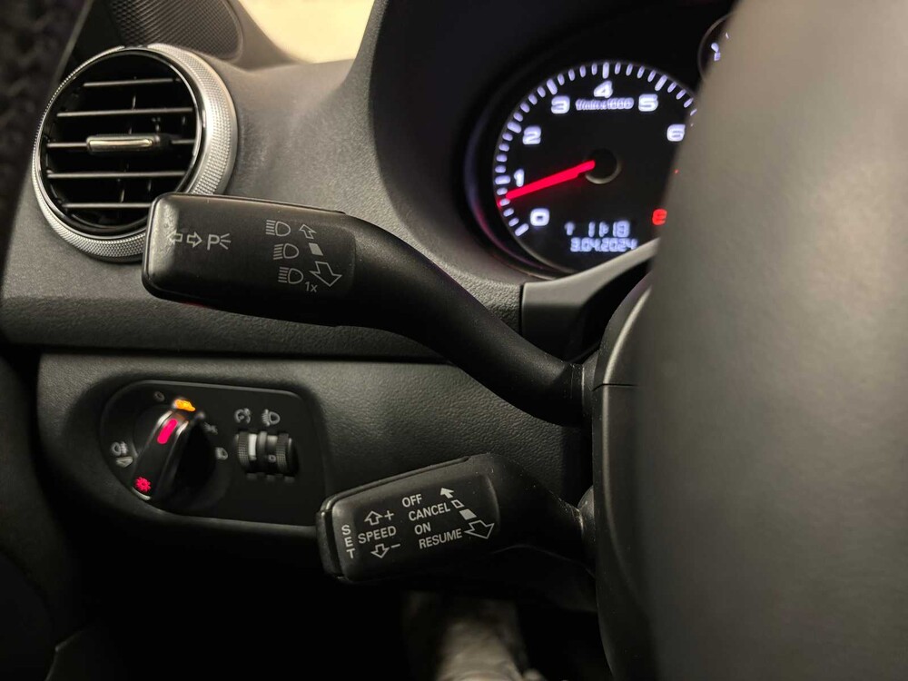 Audi A3 Cabriolet 1.2 TFSI Attraction Pro Line 105hp 2010 (ORIGINAL-UK), 