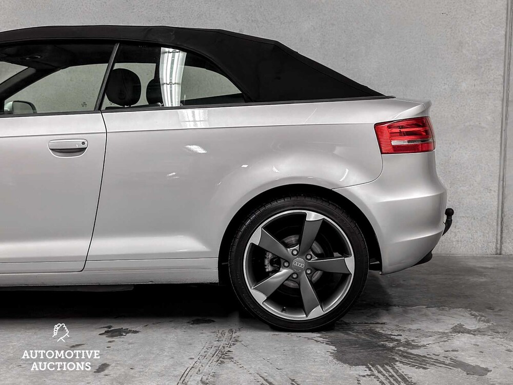 Audi A3 Cabriolet 1.2 TFSI Attraction Pro Line 105hp 2010 (ORIGINAL-UK), 