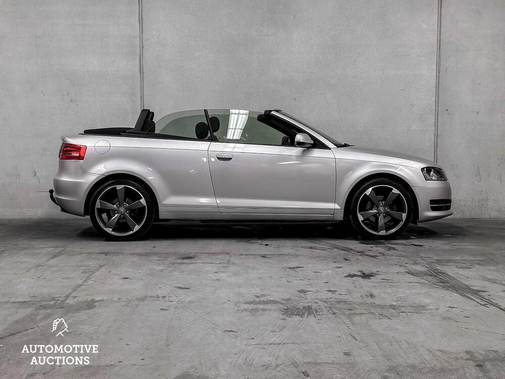 Audi A3 Cabriolet 1.2 TFSI Attraction Pro Line 105hp 2010 (ORIGINAL-UK), 