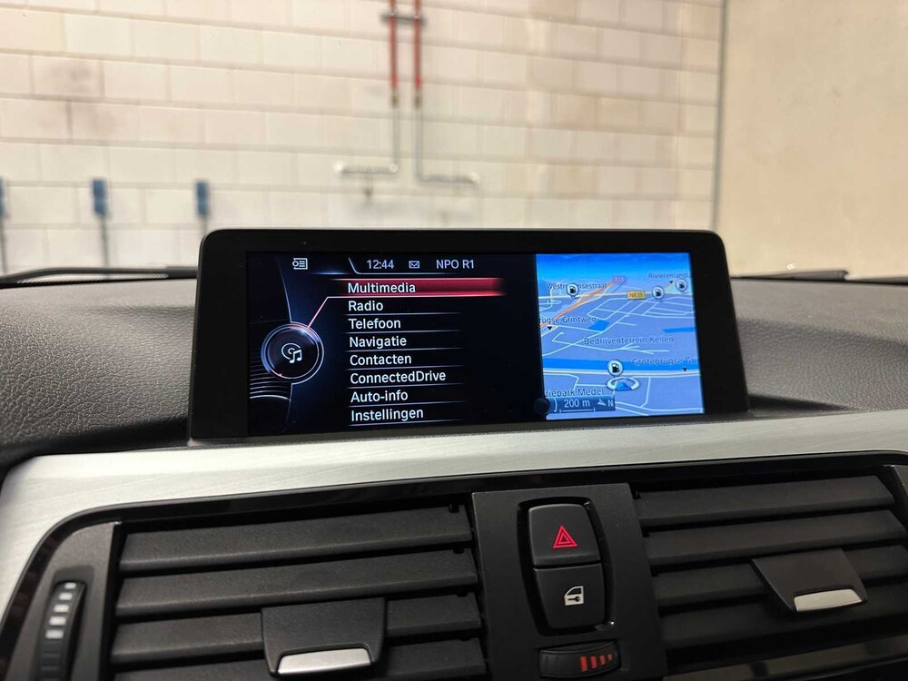 BMW 318d Touring Executive Sport 143PS 2015 3er -Automatik-, 7-ZJX-63