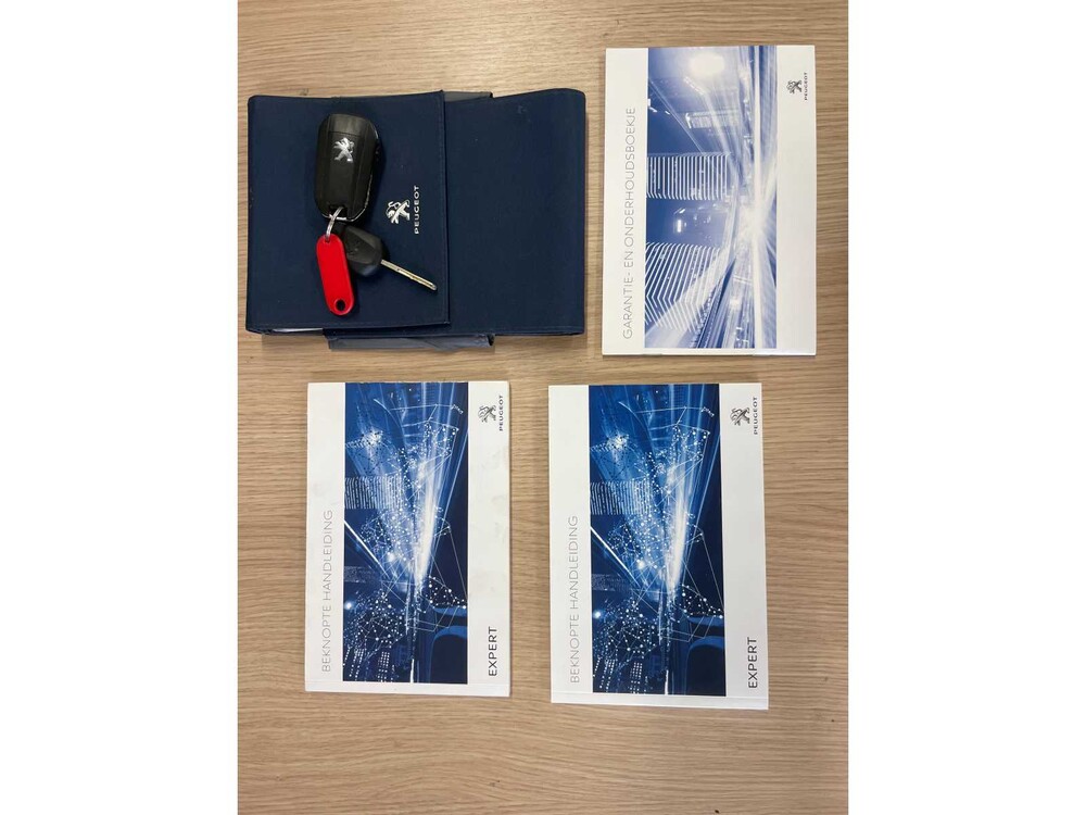 Peugeot Expert 226S 1.6 BlueHDI 95 Premium 95pk 2018 Bedrijfswagen (Origineel-NL), V-314-TH