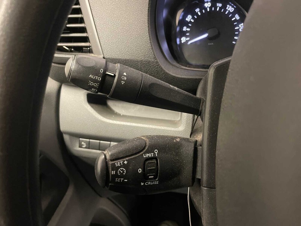 Peugeot Expert 226S 1.6 BlueHDI 95 Premium 95pk 2018 Bedrijfswagen (Origineel-NL), V-314-TH