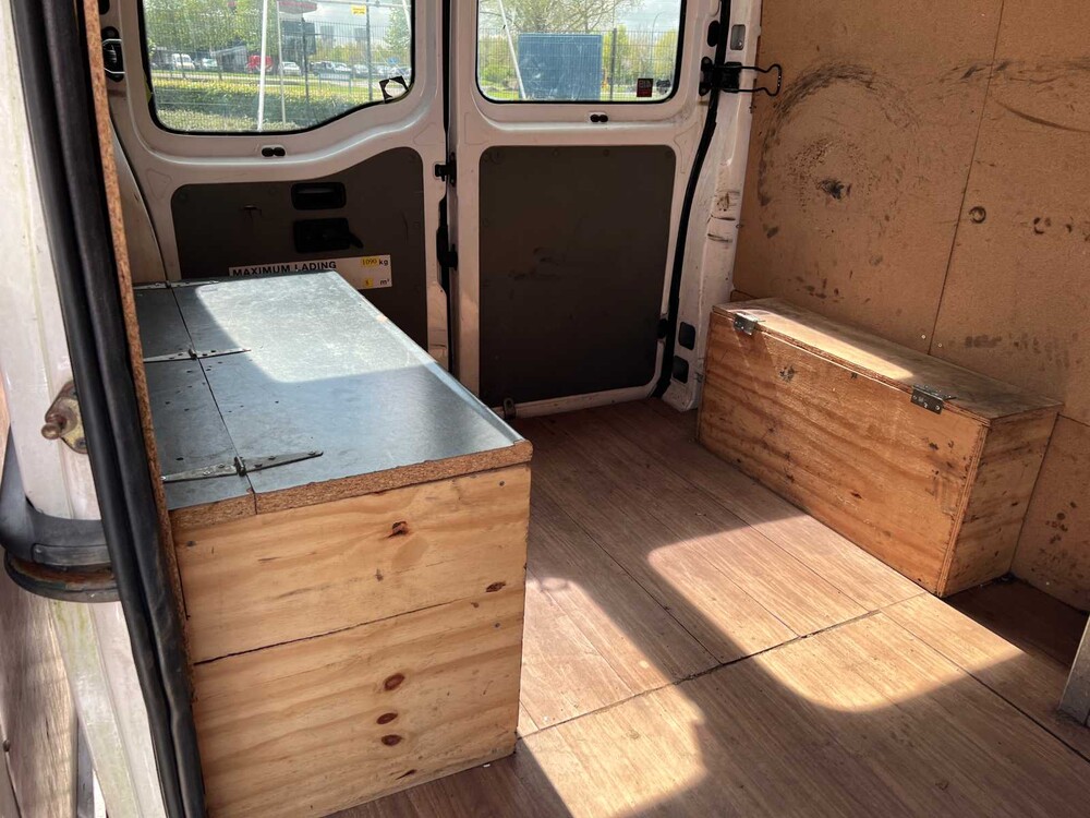 Renault Master T28 1.9dCi L1H1 82hp 2005, 52-BT-HP -Youngtimer