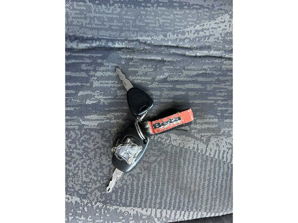 Renault Master T28 1.9dCi L1H1 82hp 2005, 52-BT-HP -Youngtimer