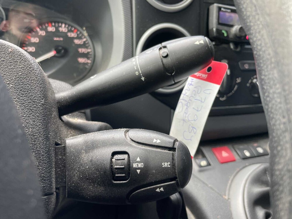 Peugeot Partner 122 1.6 HDi L1 XR 90PS 2016 (Original-NL) Nutzfahrzeug, V-779-BJ