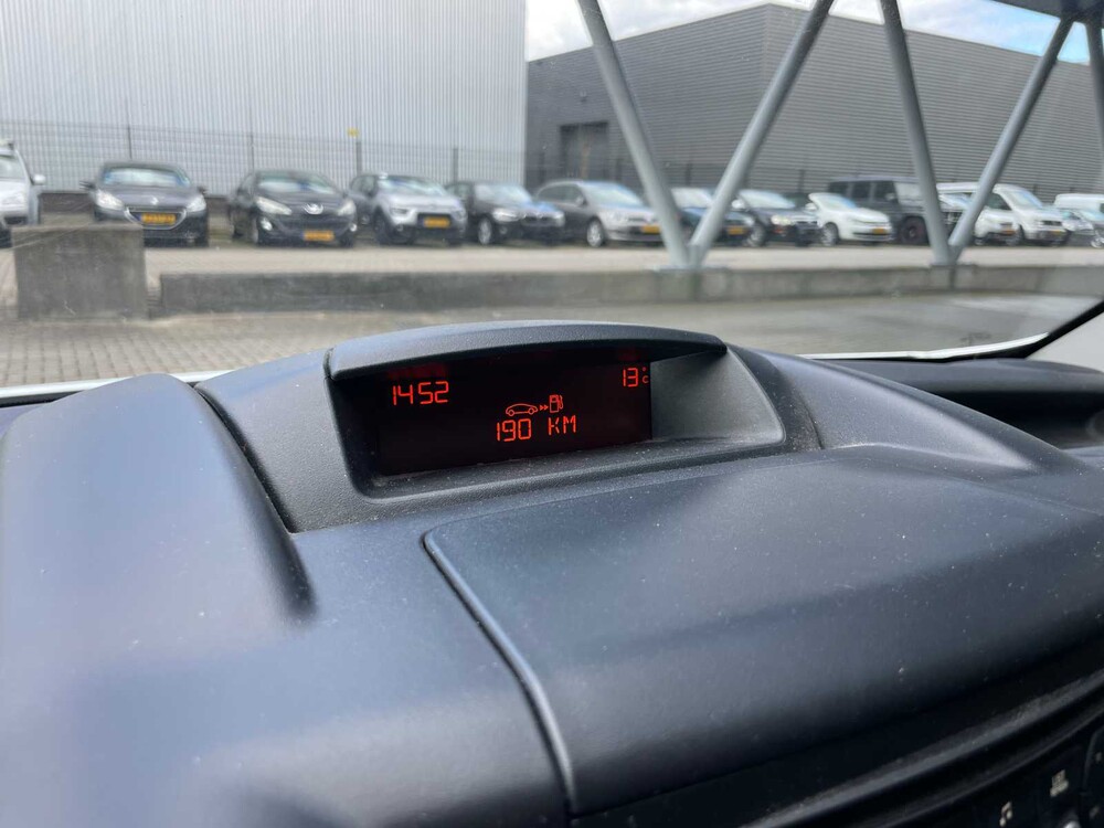 Peugeot Partner 122 1.6 HDi L1 XR 90PS 2016 (Original-NL) Nutzfahrzeug, V-779-BJ