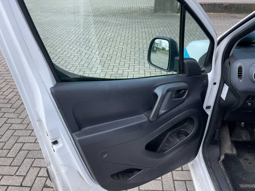 Peugeot Partner 122 1.6 HDi L1 XR 90PS 2016 (Original-NL) Nutzfahrzeug, V-779-BJ