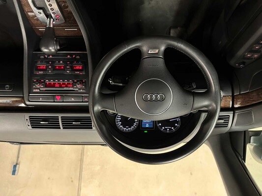 Audi S4 Avant 4.2 V8 Quattro Pro Line 344pk APK 2004, XR-628-F -Youngtimer-