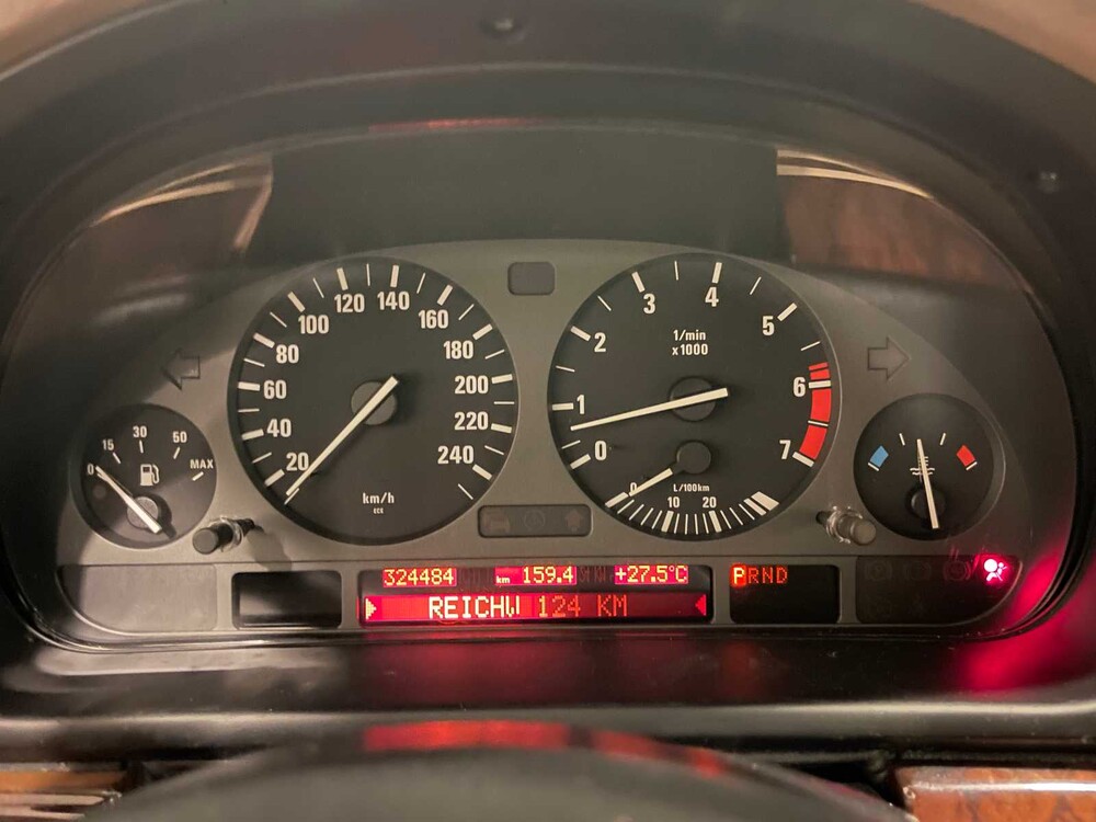 BMW 540i Touring 4.4 V8 High Executive 286PS 1999er 5er (Original-NL), ZB-FH-04