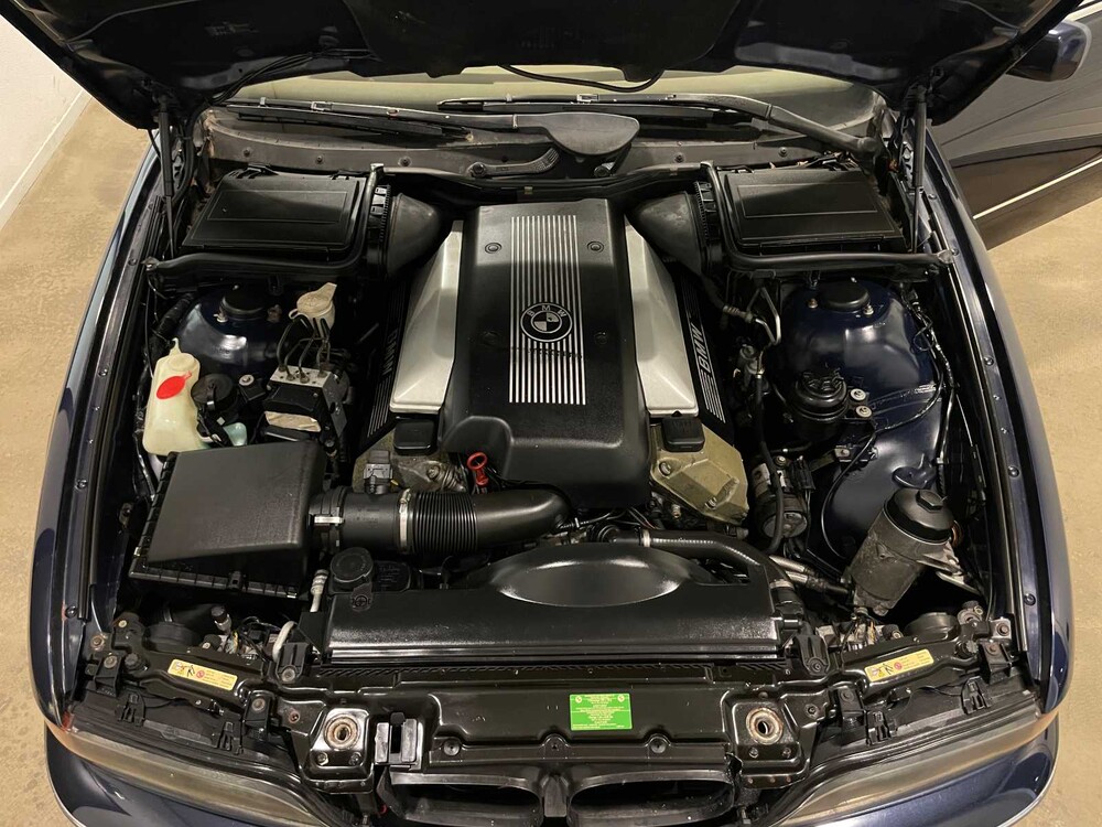BMW 540i Touring 4.4 V8 High Executive 286PS 1999er 5er (Original-NL), ZB-FH-04